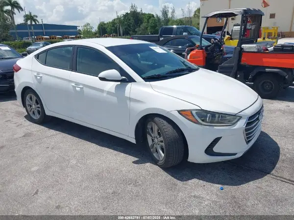 5NPD74LF7JH276152 2018 HYUNDAI ELANTRA