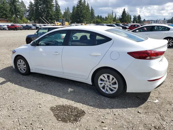 5NPD74LF7JH278788 2018 HYUNDAI ELANTRA - Image 2