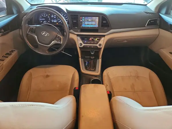 5NPD74LF7JH281142 2018 HYUNDAI ELANTRA - Image 8