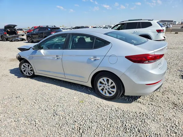 5NPD74LF7JH285336 2018 HYUNDAI ELANTRA - Image 2