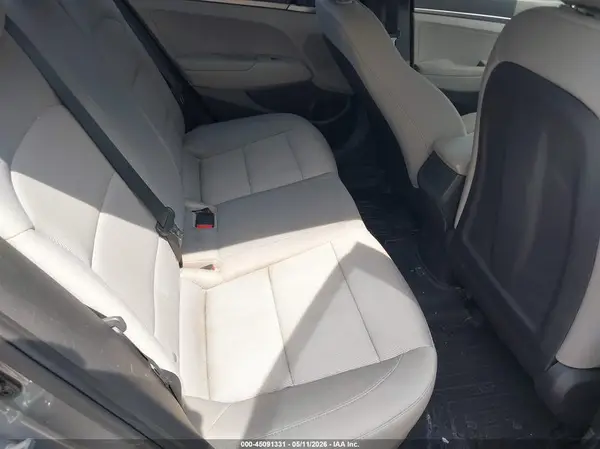 5NPD74LF7JH293811 2018 HYUNDAI ELANTRA - Image 8