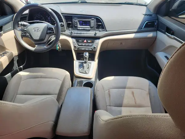 5NPD74LF7JH296725 2018 HYUNDAI ELANTRA - Image 8