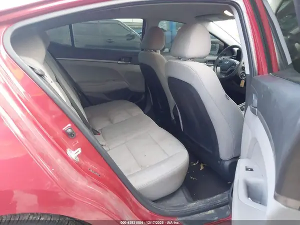 5NPD74LF7JH298331 2018 HYUNDAI ELANTRA - Image 8