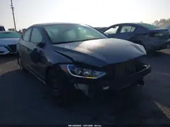5NPD74LF7JH304497 2018 HYUNDAI ELANTRA