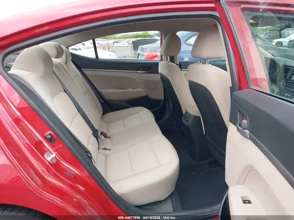 5NPD74LF7JH309232 2018 HYUNDAI ELANTRA - Image 8