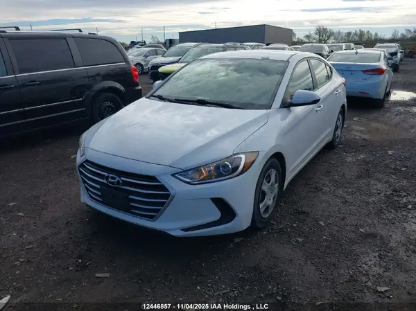 5NPD74LF7JH321929 2018 HYUNDAI ELANTRA - Image 2