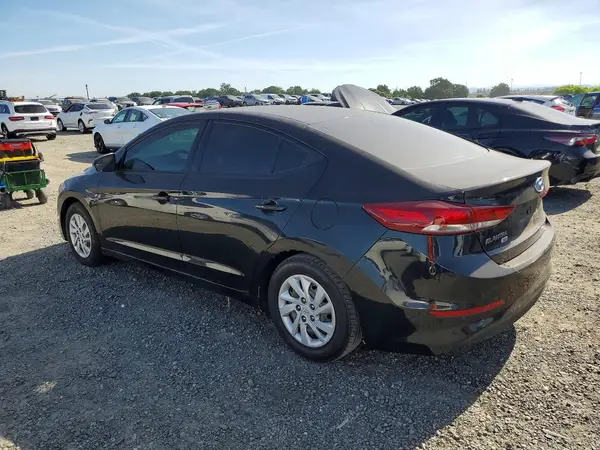 5NPD74LF7JH324135 2018 HYUNDAI ELANTRA - Image 2