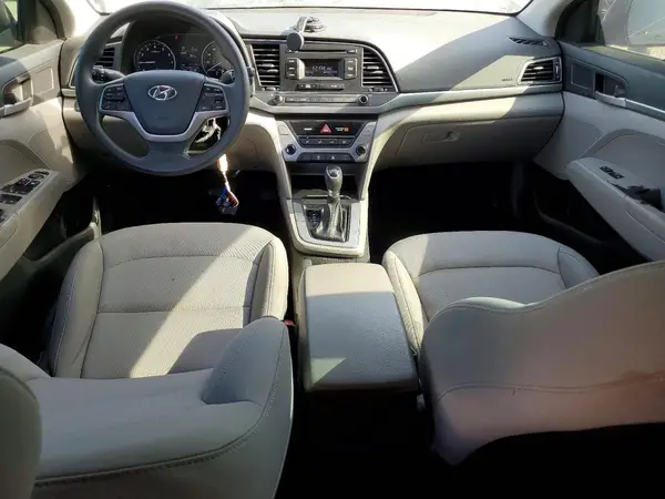 5NPD74LF7JH324135 2018 HYUNDAI ELANTRA - Image 8