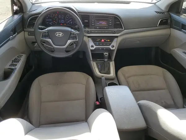 5NPD74LF7JH341999 2018 HYUNDAI ELANTRA - Image 8