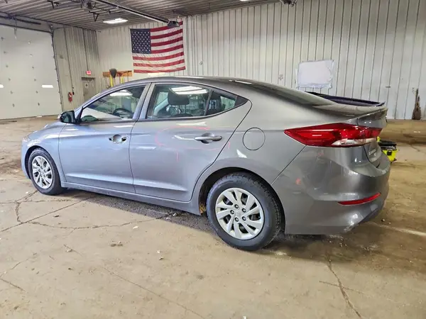 5NPD74LF7JH349469 2018 HYUNDAI ELANTRA - Image 2