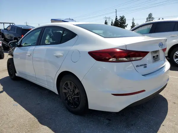 5NPD74LF7JH350671 2018 HYUNDAI ELANTRA - Image 2