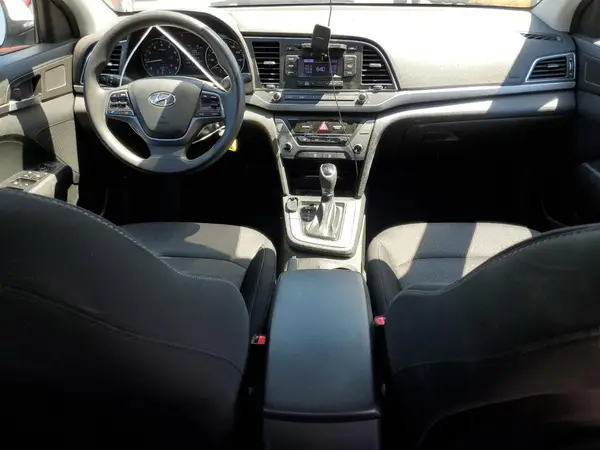 5NPD74LF7JH350671 2018 HYUNDAI ELANTRA - Image 8