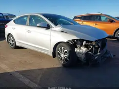 5NPD74LF7JH353523 2018 HYUNDAI ELANTRA