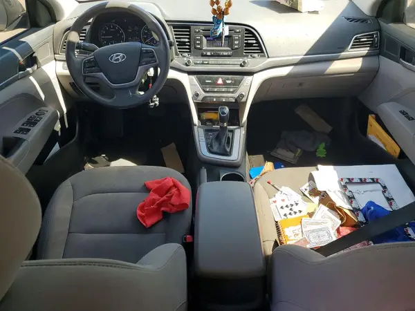 5NPD74LF7JH354171 2018 HYUNDAI ELANTRA - Image 8