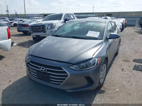 5NPD74LF7JH354350 2018 HYUNDAI ELANTRA - Image 2