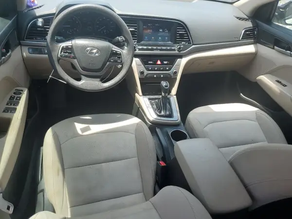 5NPD74LF7JH368572 2018 HYUNDAI ELANTRA - Image 8