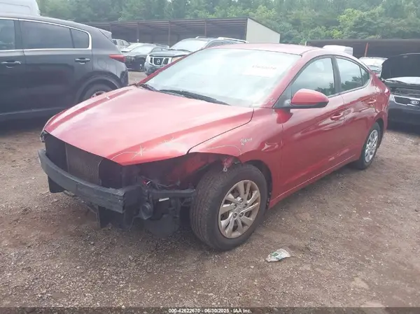 5NPD74LF7JH371374 2018 HYUNDAI ELANTRA - Image 2