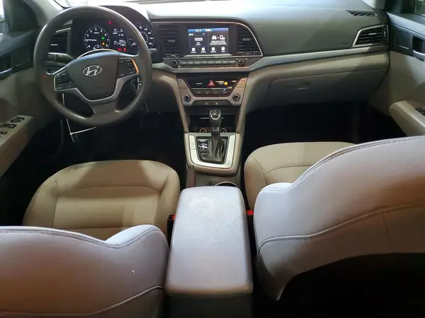 5NPD74LF7JH372136 2018 HYUNDAI ELANTRA - Image 8