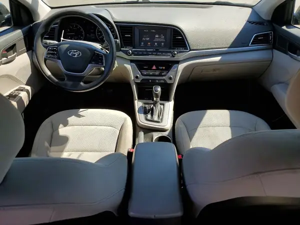 5NPD74LF7JH381077 2018 HYUNDAI ELANTRA - Image 8