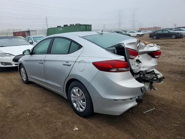 5NPD74LF7JH383668 2018 HYUNDAI ELANTRA - Image 2