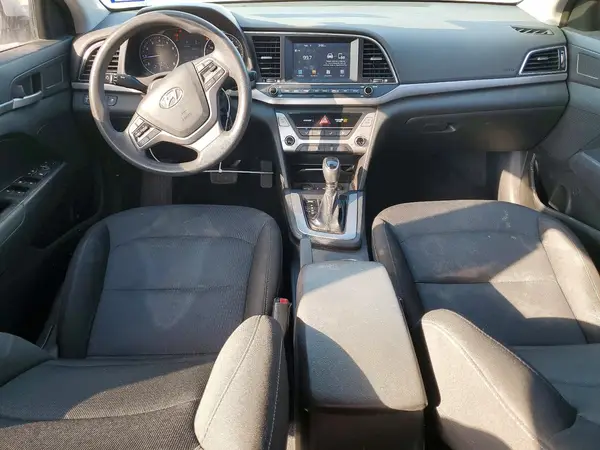 5NPD74LF7JH385856 2018 HYUNDAI ELANTRA - Image 8
