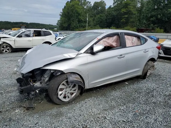 5NPD74LF7JH388790 2018 HYUNDAI ELANTRA - Image 1