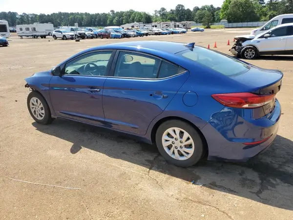 5NPD74LF7JH393102 2018 HYUNDAI ELANTRA - Image 2