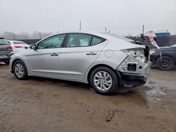 5NPD74LF7JH399482 2018 HYUNDAI ELANTRA - Image 2