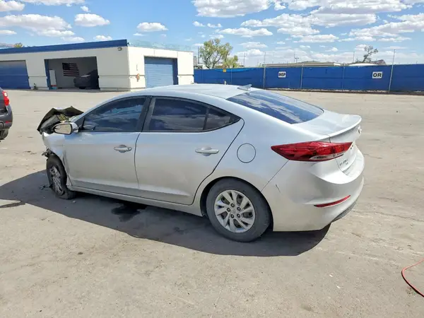 5NPD74LF7JH400310 2018 HYUNDAI ELANTRA - Image 2