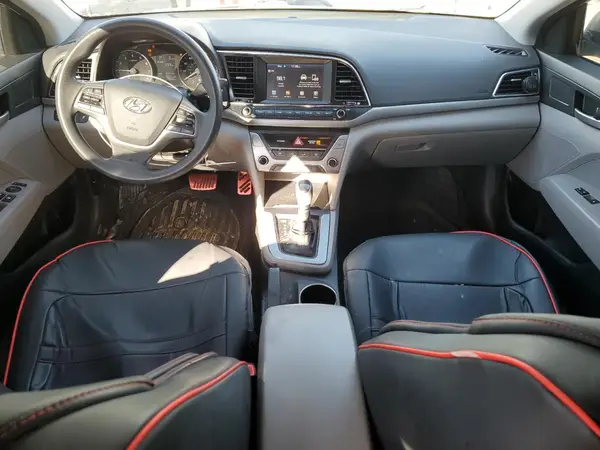 5NPD74LF7JH400579 2018 HYUNDAI ELANTRA - Image 8