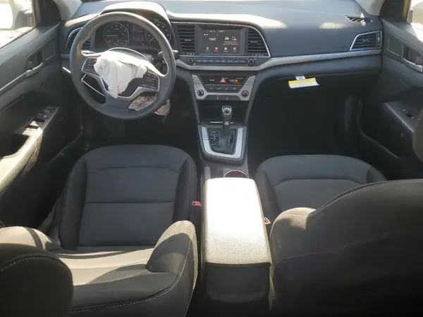5NPD74LF7JH402364 2018 HYUNDAI ELANTRA - Image 8