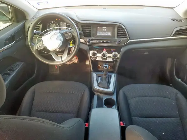 5NPD74LF7KH409753 2019 HYUNDAI ELANTRA - Image 8