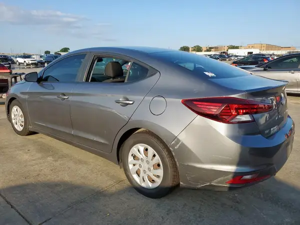 5NPD74LF7KH411874 2019 HYUNDAI ELANTRA - Image 2