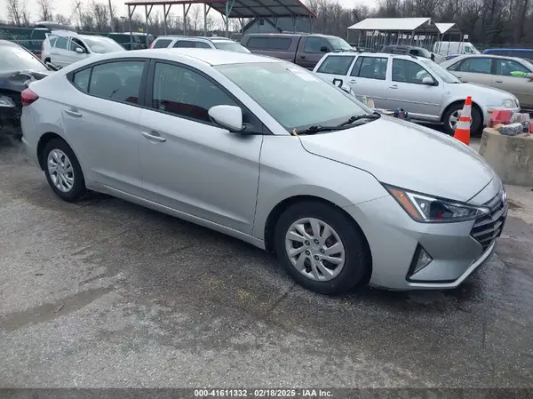 5NPD74LF7KH413169 2019 HYUNDAI ELANTRA - Image 1