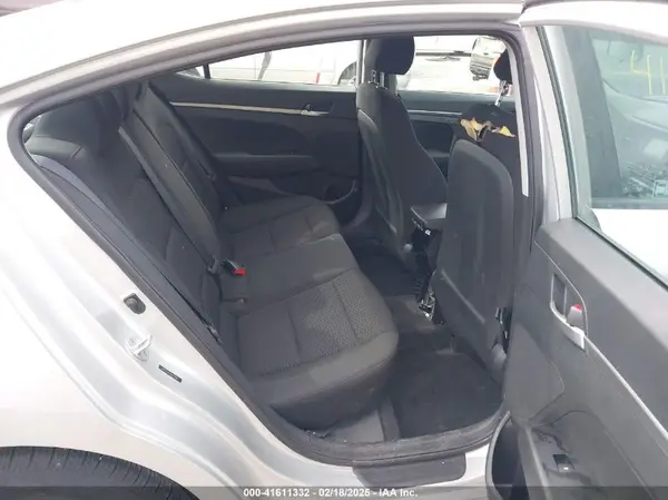 5NPD74LF7KH413169 2019 HYUNDAI ELANTRA - Image 8