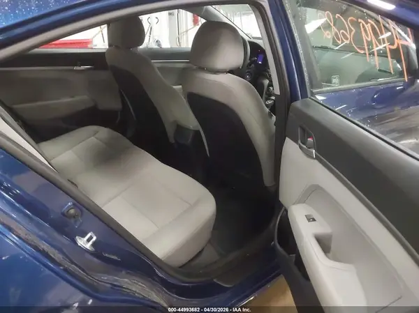 5NPD74LF7KH414340 2019 HYUNDAI ELANTRA - Image 8