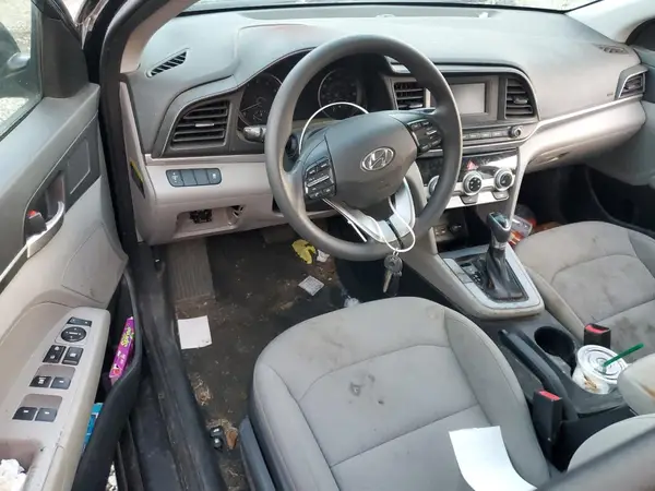 5NPD74LF7KH420137 2019 HYUNDAI ELANTRA - Image 8