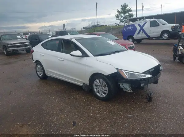 5NPD74LF7KH422762 2019 HYUNDAI ELANTRA - Image 1