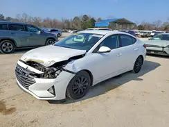 5NPD74LF7KH423961 2019 HYUNDAI ELANTRA
