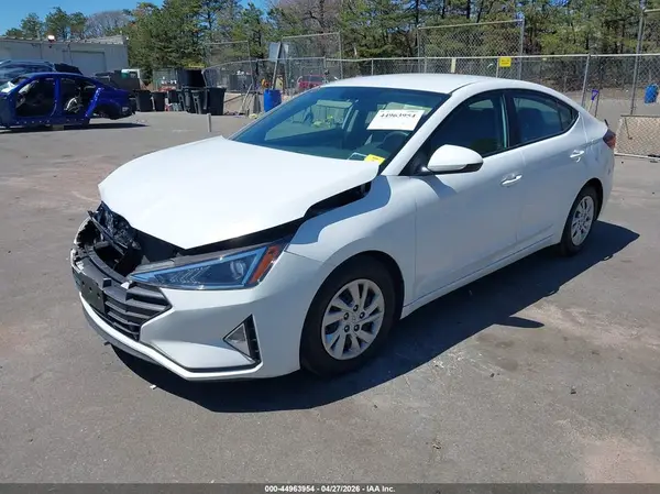 5NPD74LF7KH424737 2019 HYUNDAI ELANTRA - Image 2
