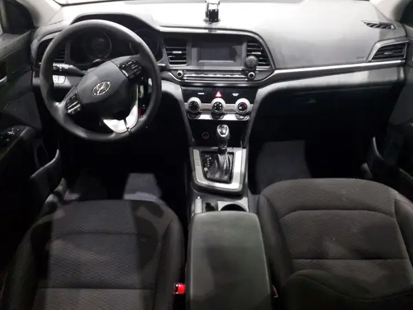 5NPD74LF7KH425595 2019 HYUNDAI ELANTRA - Image 8