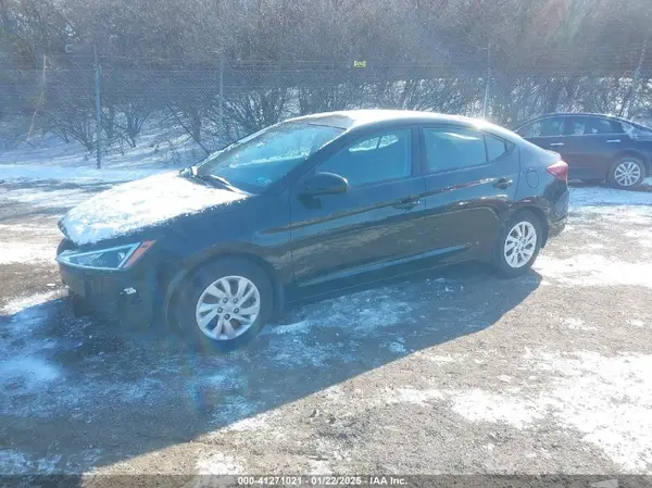5NPD74LF7KH433017 2019 HYUNDAI ELANTRA - Image 2