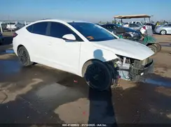 5NPD74LF7KH457205 2019 HYUNDAI ELANTRA