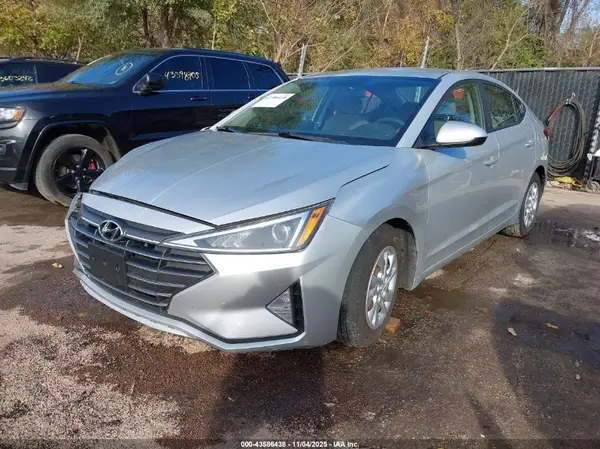 5NPD74LF7KH468138 2019 HYUNDAI ELANTRA - Image 2
