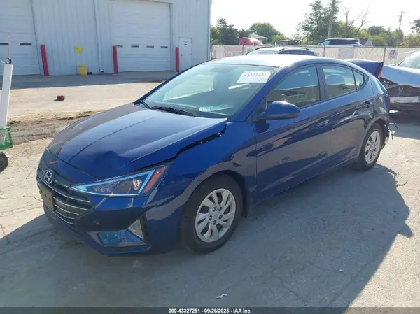 5NPD74LF7KH471606 2019 HYUNDAI ELANTRA - Image 2