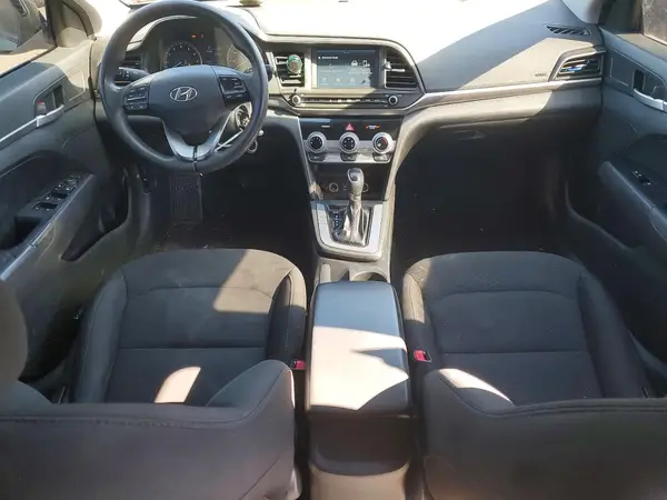 5NPD74LF7KH471976 2019 HYUNDAI ELANTRA - Image 8