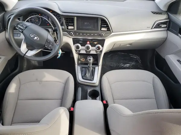 5NPD74LF7KH472089 2019 HYUNDAI ELANTRA - Image 8