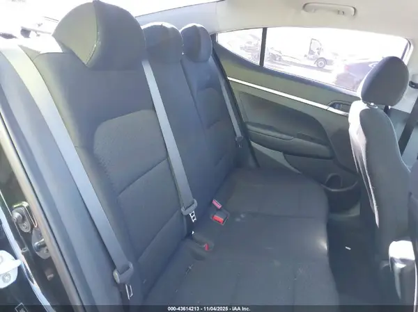 5NPD74LF7KH477194 2019 HYUNDAI ELANTRA - Image 8