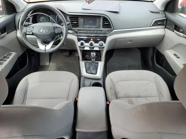 5NPD74LF7KH483206 2019 HYUNDAI ELANTRA - Image 8