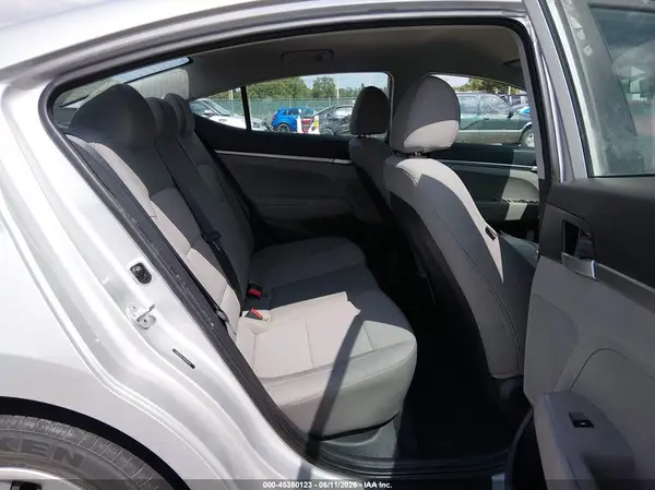 5NPD74LF7KH488065 2019 HYUNDAI ELANTRA - Image 8